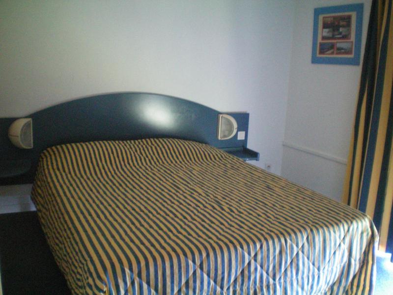 One-Bedroom Apartment (5 Adults) - Sea Side image 3