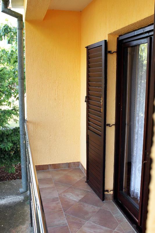 Two-Bedroom Holiday Home image 4