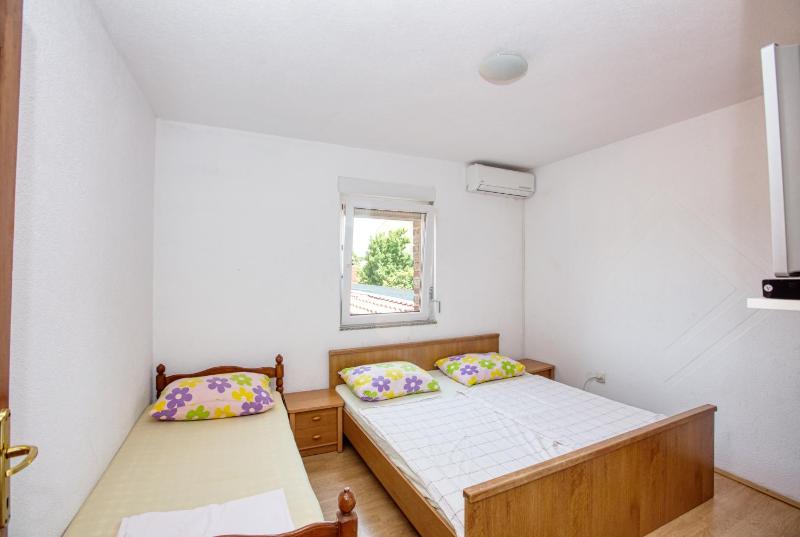 Triple Room image 1