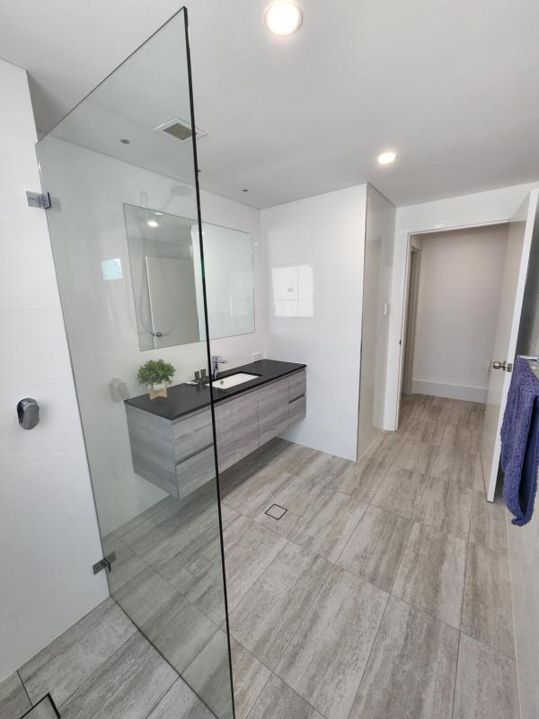 PERTH CBD APARTMENTS - image 13