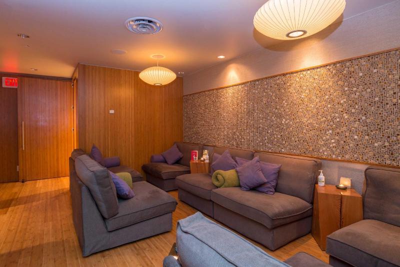 The Sutton Place Hotel-Vancouver - image 3