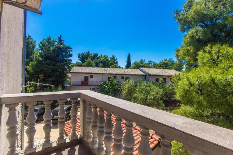 Two-Bedroom Apartment with Balcony image 3