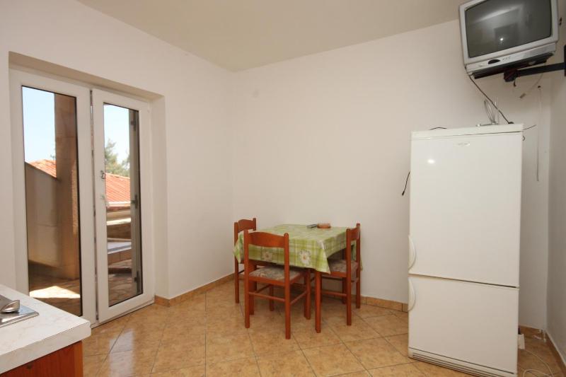 One-Bedroom Apartment with Terrace image 4
