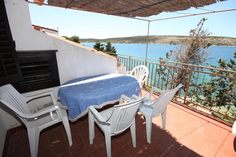 Studio with Terrace and Sea View image 3