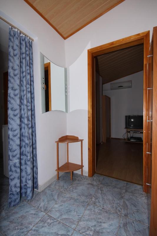 One-Bedroom Apartment with Terrace image 2