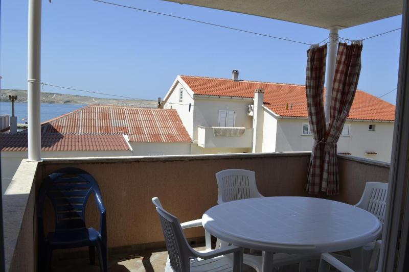 Two-Bedroom Apartment with Terrace and Sea View image 4
