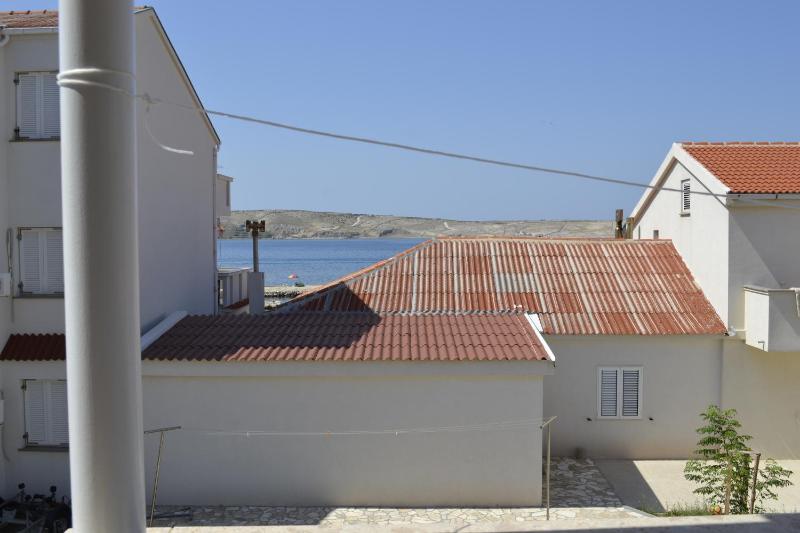 Two-Bedroom Apartment with Terrace and Sea View image 3