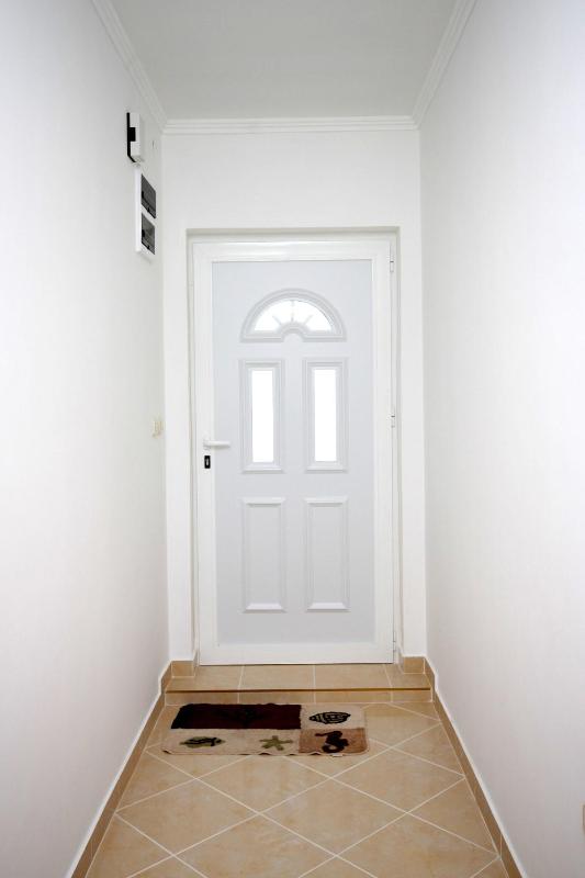 Two-Bedroom Apartment with Terrace and Sea View image 2