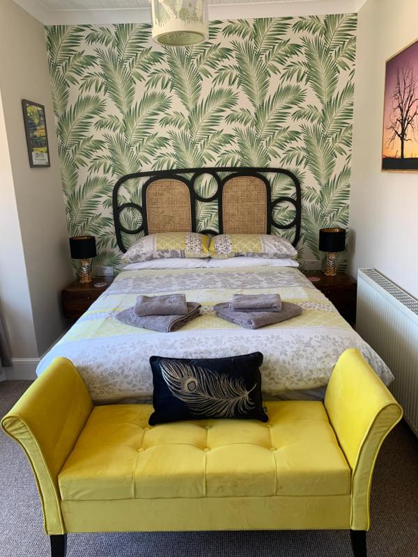Deluxe Double Room with Sea View image 2