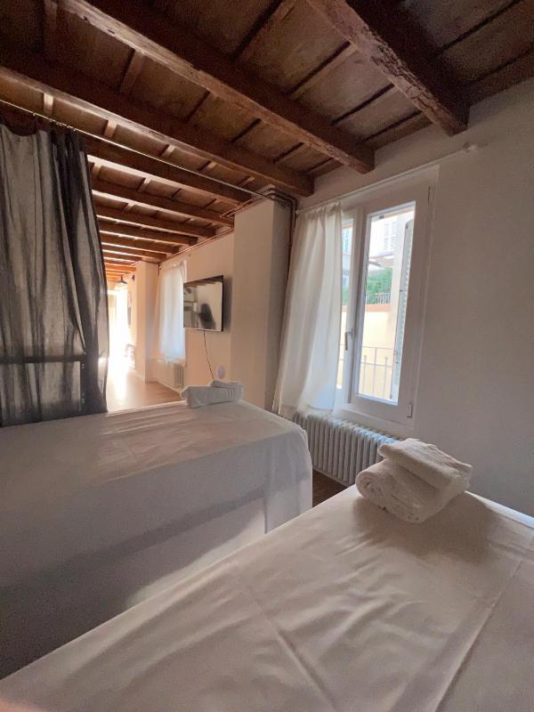 Borgovivo Loft Modern Apartments Bergamo City Center - image 24