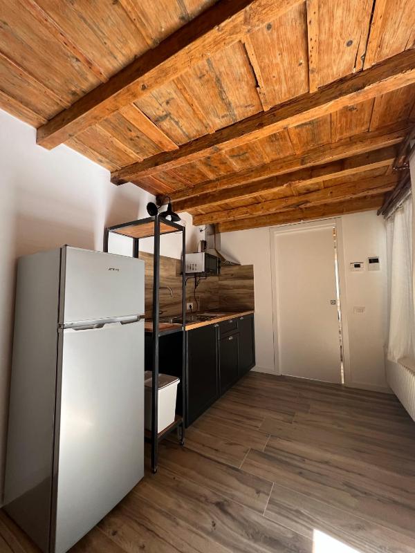 Borgovivo Loft Modern Apartments Bergamo City Center - image 45