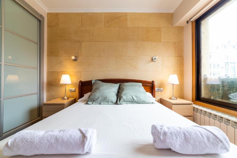 Comfy & luminous terrace apartment - image 33