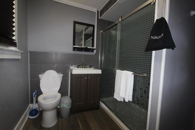 The George Manor - image 24