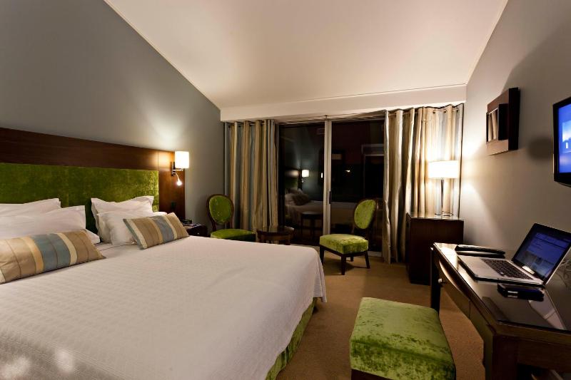 Double Room image 1