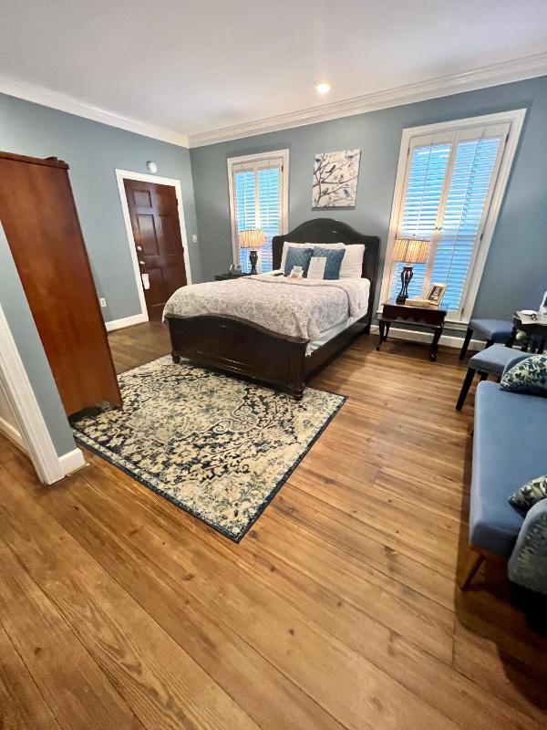Barksdale House Inn - image 16