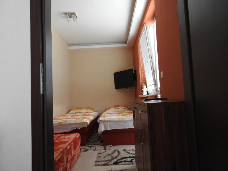 Superior Apartment image 3