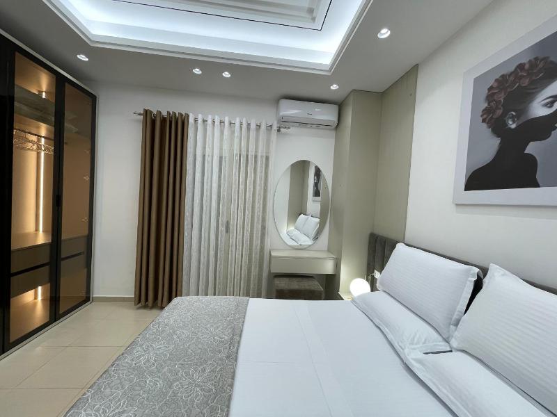 Domi Luxury beach view apartments in Saranda - image 10