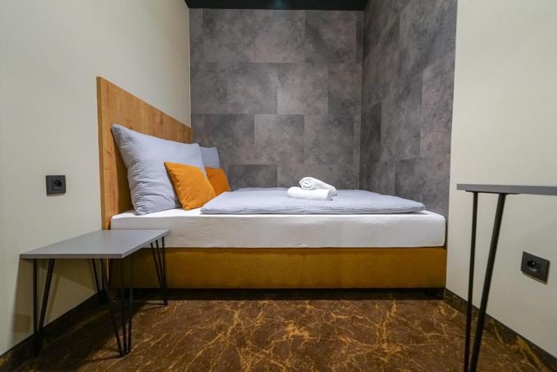 CHORS like a hotel - Capsule & NFT Boutique Hostel Bratislava - City Center - image 8