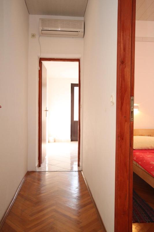 Two-Bedroom Apartment with Terrace and Sea View image 2