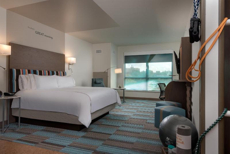 Standard Room image 3
