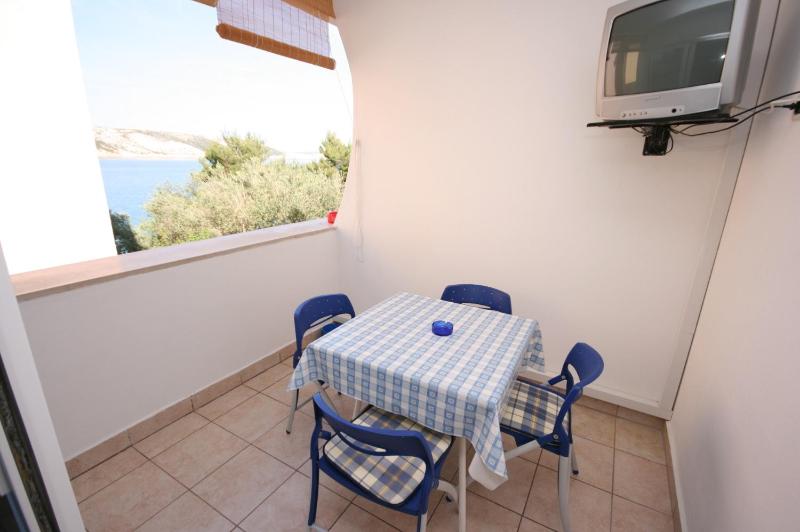 Two-Bedroom Apartment with Terrace and Sea View image 4