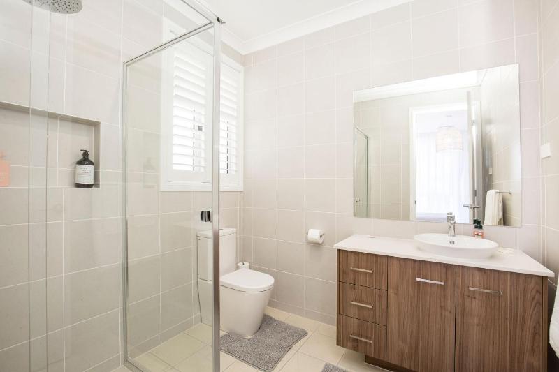 Callala Sunrise Pet Friendly 5 Mins Walk to Beach - image 26