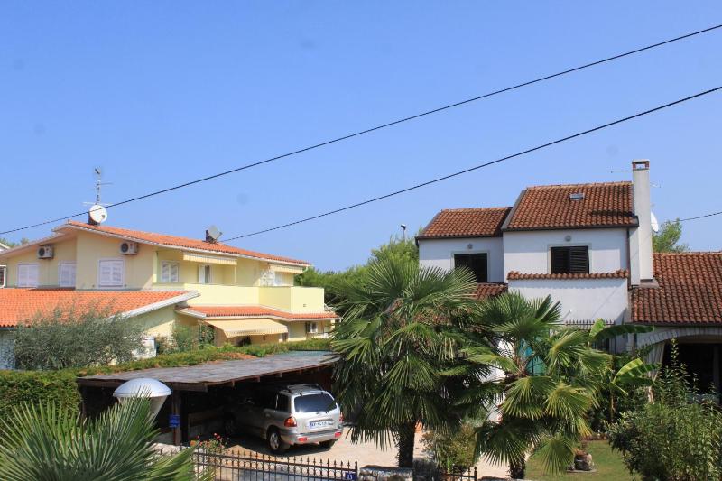 Two-Bedroom Apartment with Terrace image 3