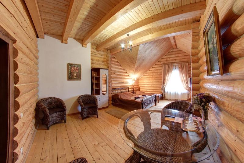 Comfort Suite image 1