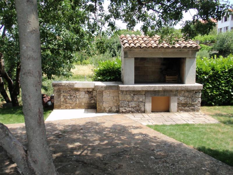 Apartments with parking space Presika Labin - 7390 - image 3