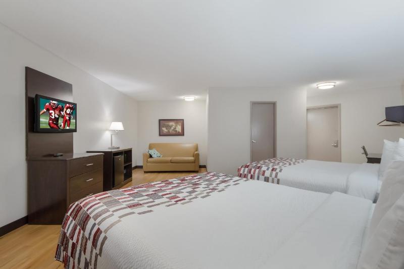 Suite with Two Queen Beds Non-Smoking