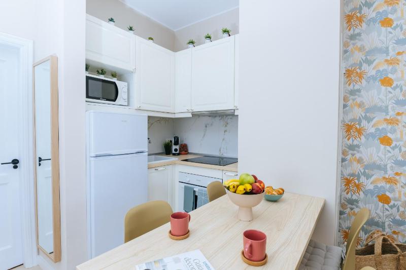Amazing renovated pool view Apt Aircon 2 min to Fañabe Beach - image 26