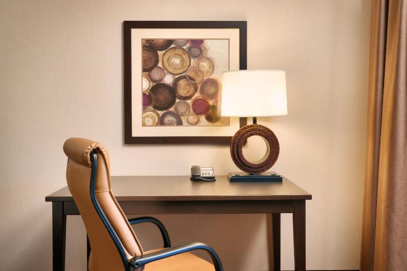Standard Room image 4