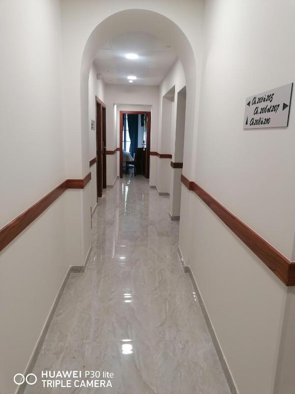 SQUARE HOTEL - image 2