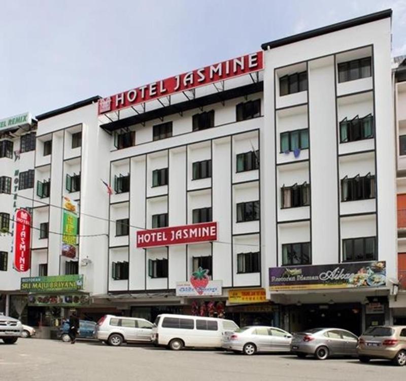 Jasmine Hotel - image 1