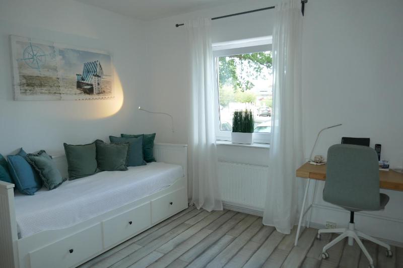 Double Room image 2