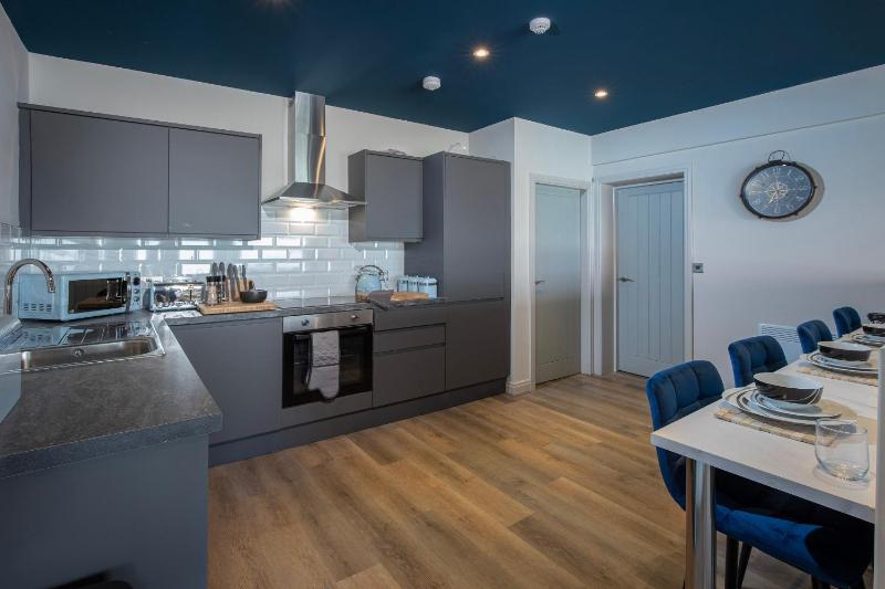 Ocean View Apartments - Mayfair - Sleeps 11 - image 14