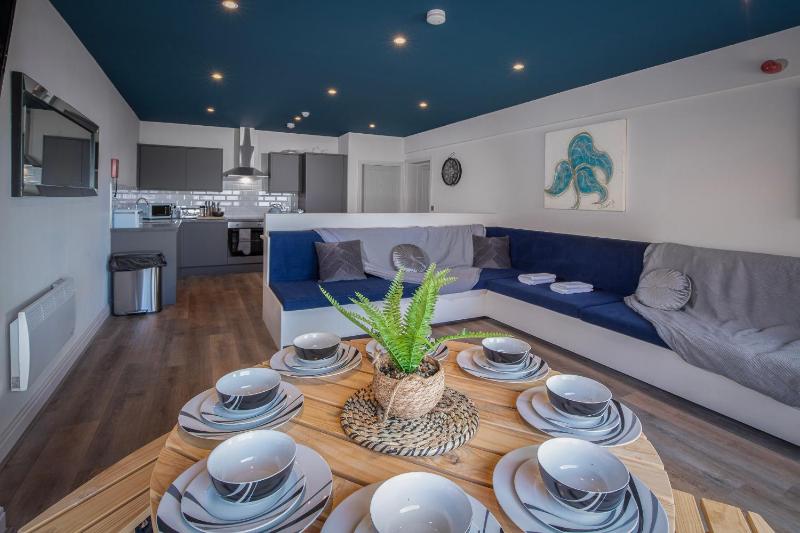 Ocean View Apartments - Mayfair - Sleeps 11 - image 15