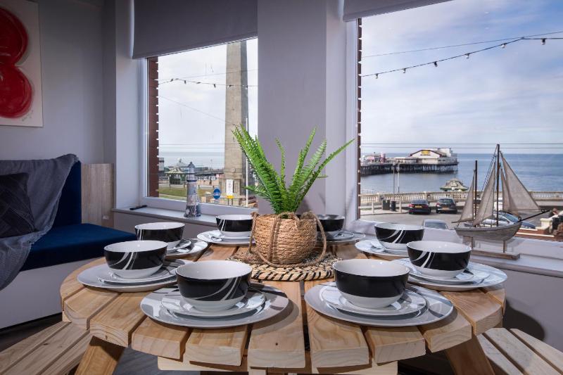 Ocean View Apartments - Mayfair - Sleeps 11 - image 17