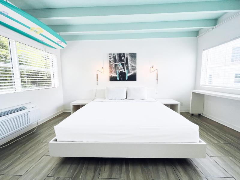 One-Bedroom King Suite image 1