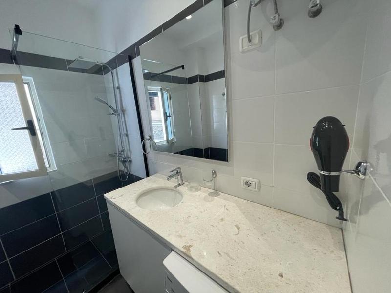 Domi Luxury beach view apartments in Saranda - image 8