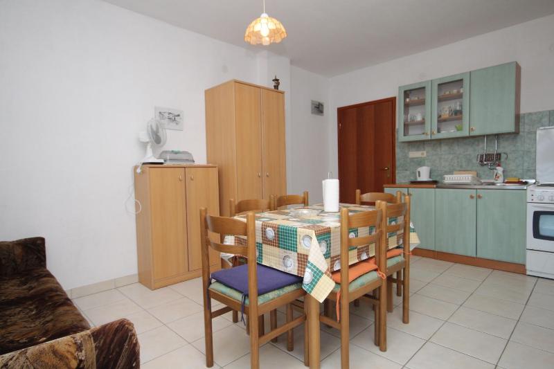 Two-Bedroom Apartment with Terrace and Sea View image 4