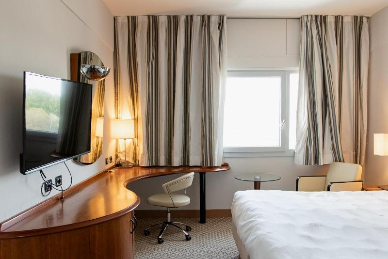 Classic Junior Suite image 4