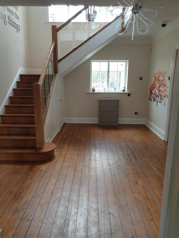 Little Robin Gate - Free Parking - Central - 10 min Walk to Train Station - image 31
