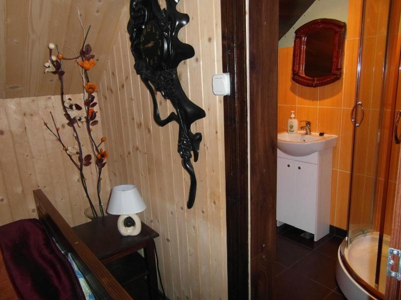 Quadruple Room with Balcony image 4