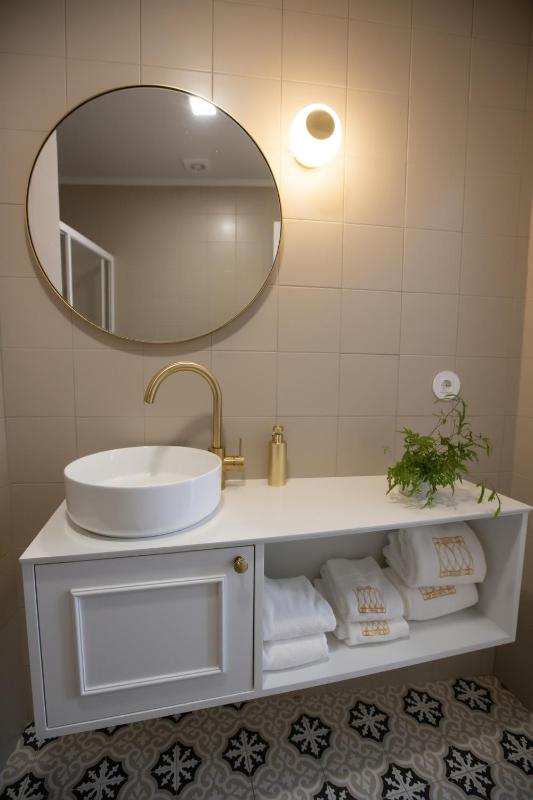 Apartment image 3