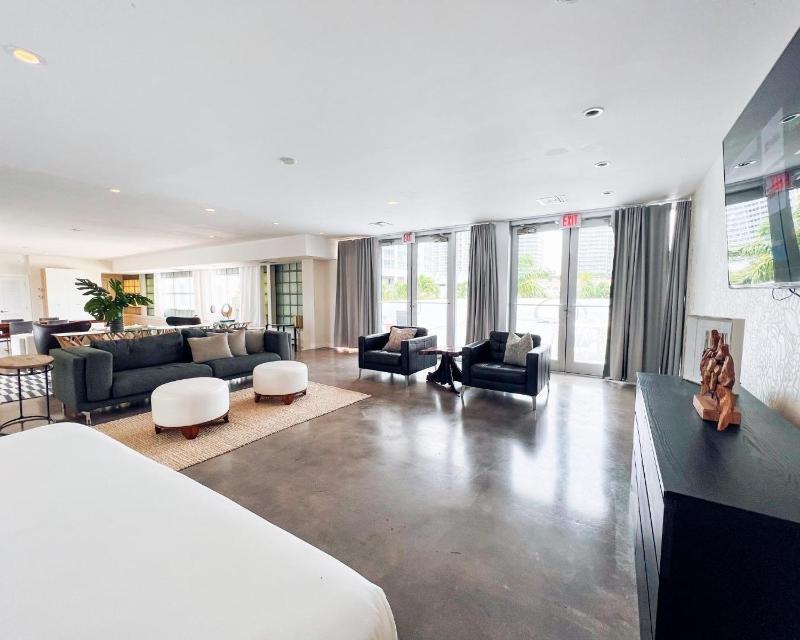 Penthouse I image 4