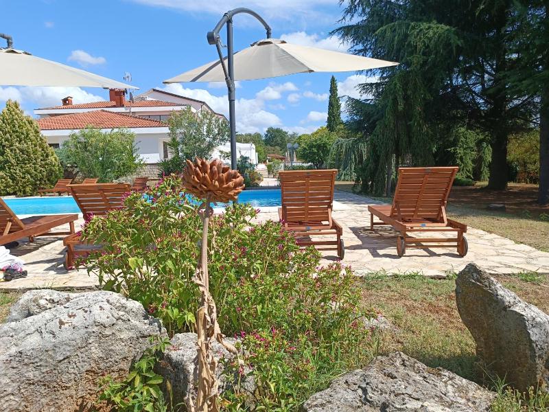 Hotel Holiday - image 15