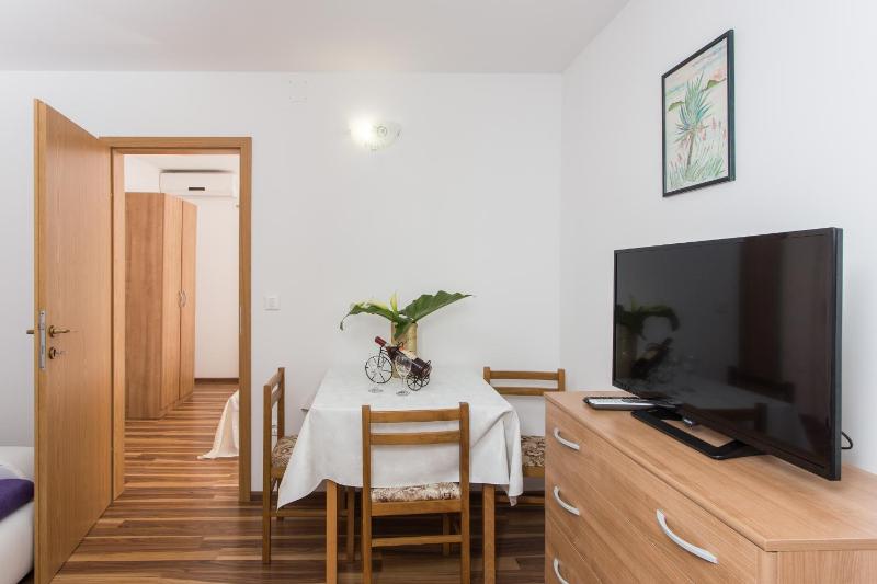 Apartments with a parking space Mlini Dubrovnik - 8985 - image 20