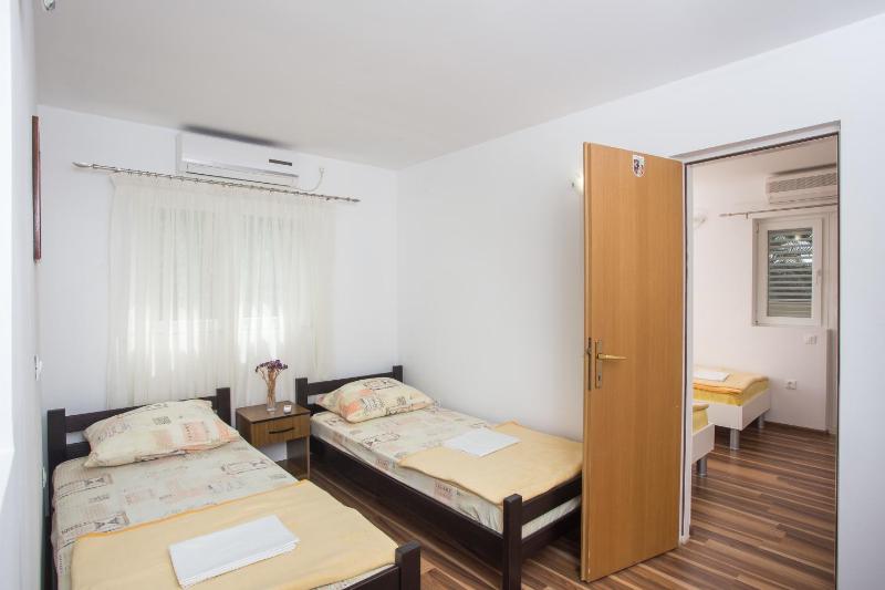 Apartments with a parking space Mlini Dubrovnik - 8985 - image 17