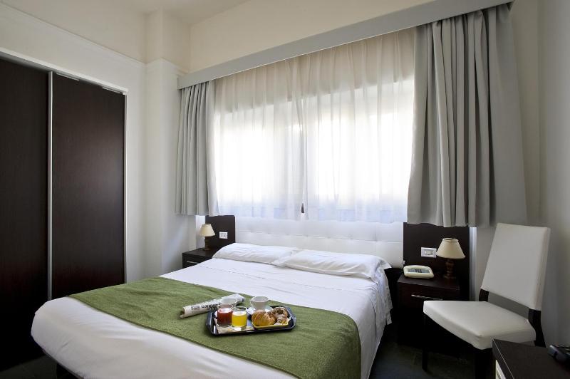 Economy Single Room image 4
